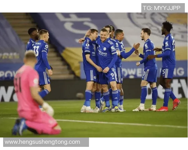 莱斯特城迎战卢甘斯克球队期待精彩对决展现足球魅力与激情